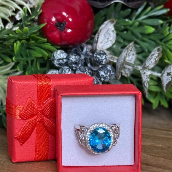 Large Sterling Silver Blue Topaz Ring Luxury gift box included NWT 275.00 - Picture 6 of 8